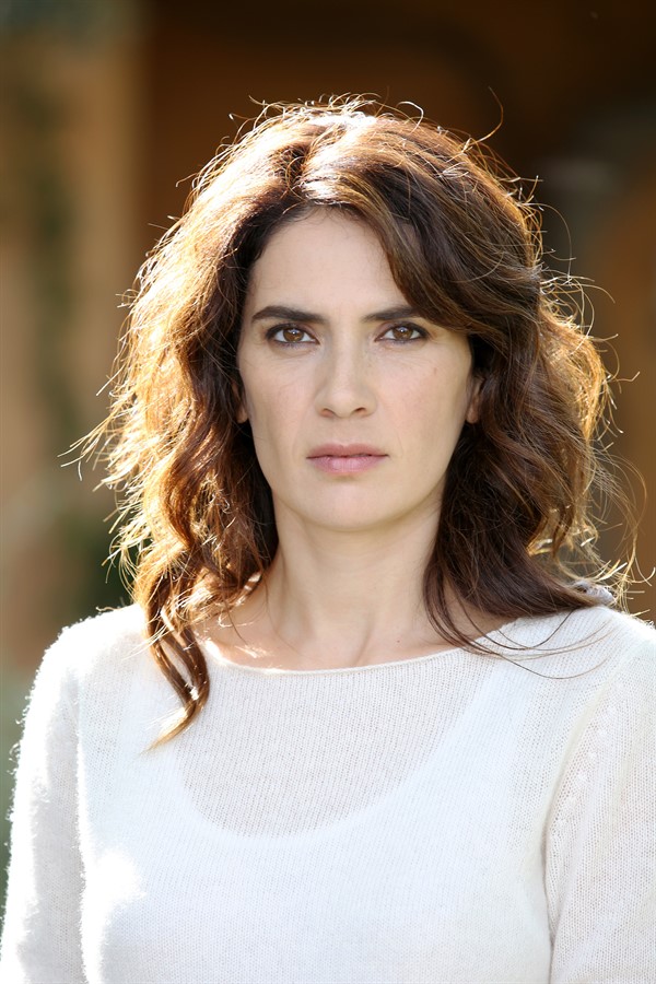 Weak debut for Rai 1 drama Sei Donne vs Canale 5 Buongiorno Mamma family series winner of the prime time slot 